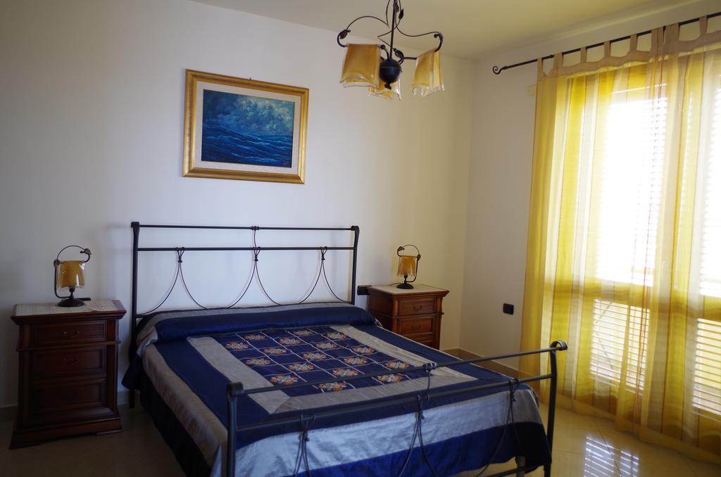 B&B La Pineta Sant'Antioco Exterior photo